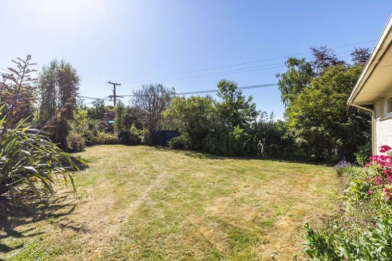 Photo of property in 53 Johns Road, Belfast, Christchurch, 8051