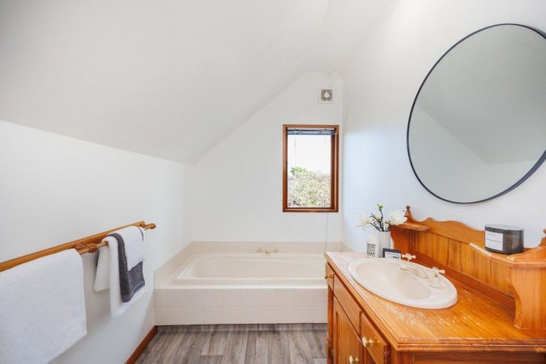 Photo of property in 75b Jickell Street, Hokowhitu, Palmerston North, 4410