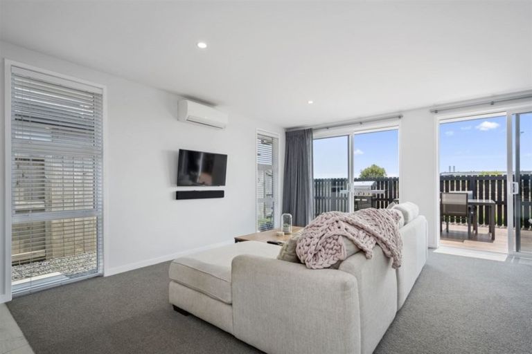 Photo of property in 12 Marion Crescent, Papamoa Beach, Papamoa, 3118