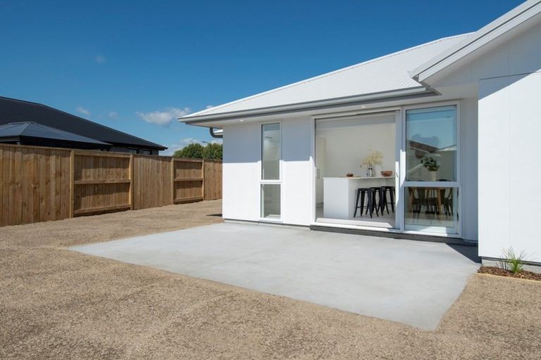 Photo of property in 12 Anchor Crescent, Papamoa, 3118