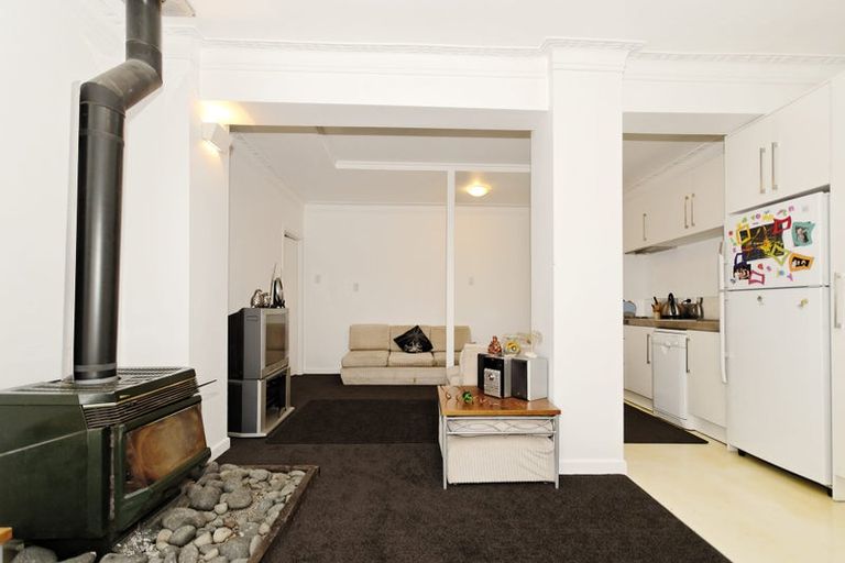 Photo of property in 11a Rangeview Road, Sunnyvale, Auckland, 0612