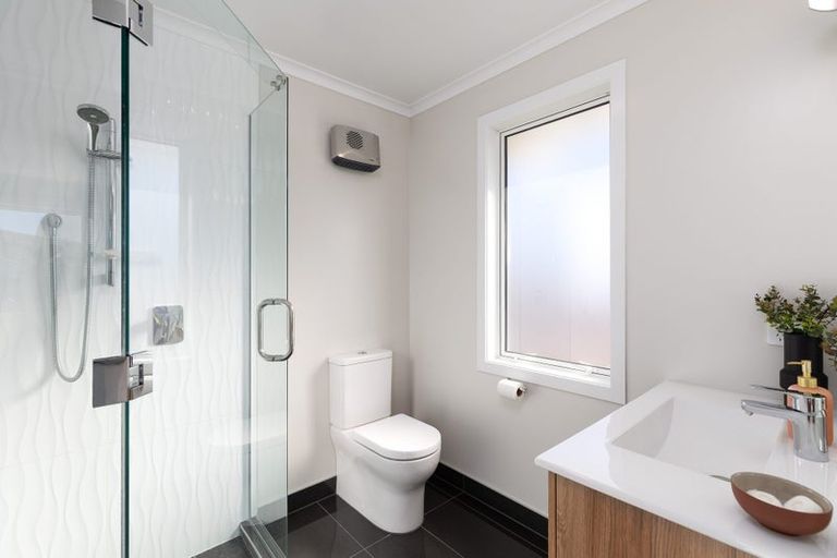 Photo of property in 2 Wrights Place, Stoke, Nelson, 7011