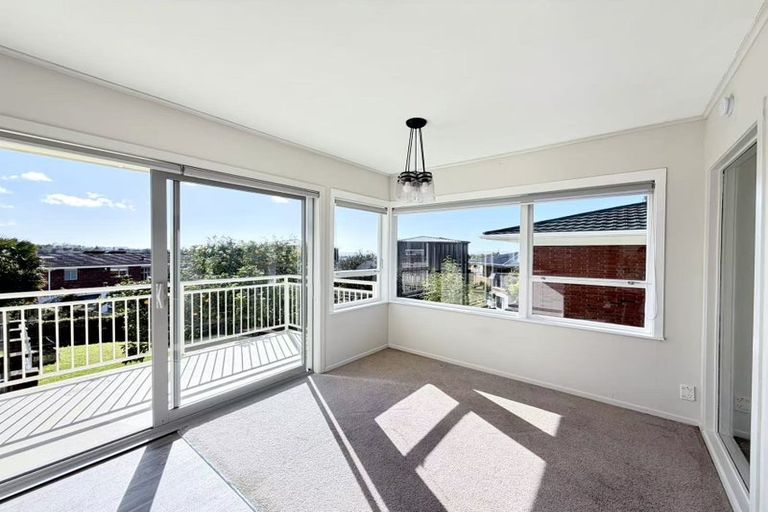 Photo of property in 32 Galaxy Drive, Mairangi Bay, Auckland, 0630