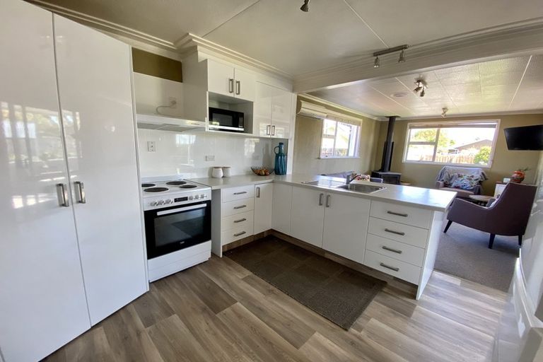 Photo of property in 32 Constitution Avenue, Milton, 9220