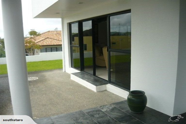 Photo of property in 9 Alec Craig Way, Gulf Harbour, Whangaparaoa, 0930