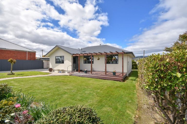 Photo of property in 13 Elderlee Street, Milton, 9220