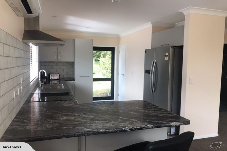 Photo of property in 133 Codlin Road, Waiuku, 2682