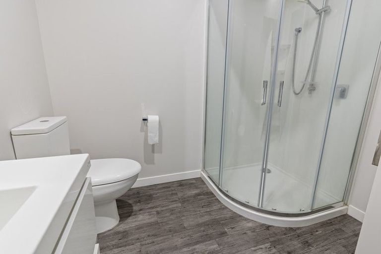 Photo of property in 2/25 Thackeray Street, Hamilton Lake, Hamilton, 3204