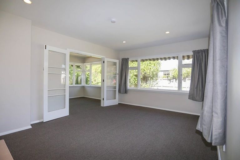 Photo of property in 15 Rountree Street, Upper Riccarton, Christchurch, 8041