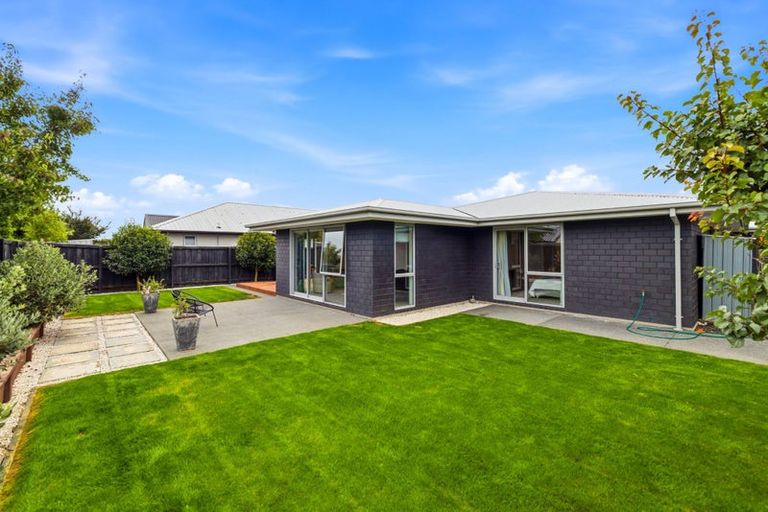Photo of property in 33 Lemonwood Drive, Rolleston, 7615