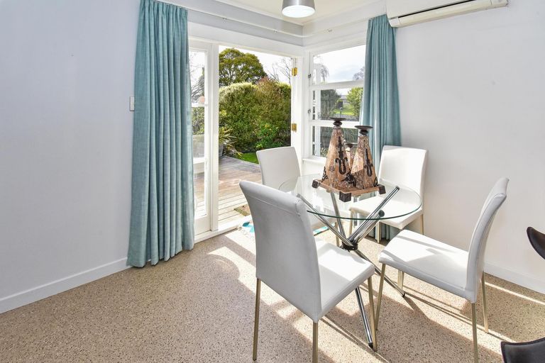 Photo of property in 38 Jupiter Street, Rosehill, Papakura, 2113