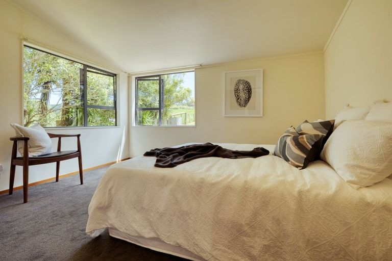 Photo of property in 1475 State Highway 16, Waimauku, 0883