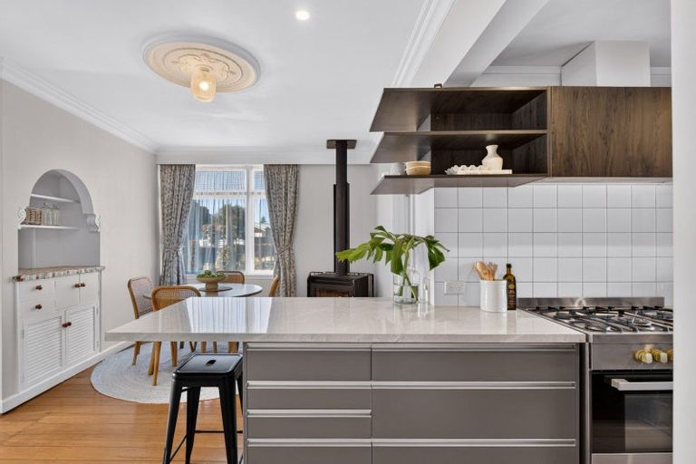 Photo of property in 70 Nelson Crescent, Napier South, Napier, 4110