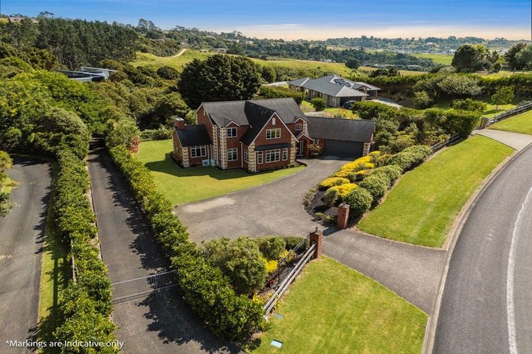 Photo of property in 16 Michael Bosher Way, Flat Bush, Auckland, 2019