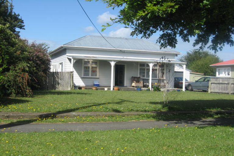 Photo of property in 8 Lewis Avenue, Aramoho, Whanganui, 4500