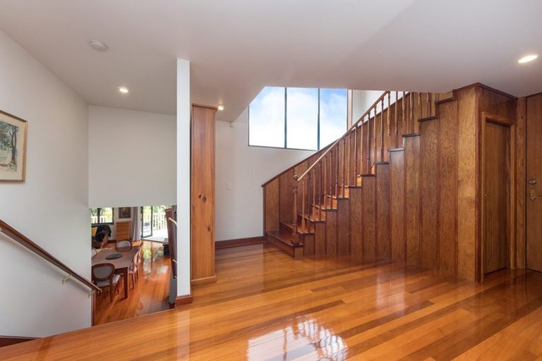 Photo of property in 134h Rangatira Road, Beach Haven, Auckland, 0626