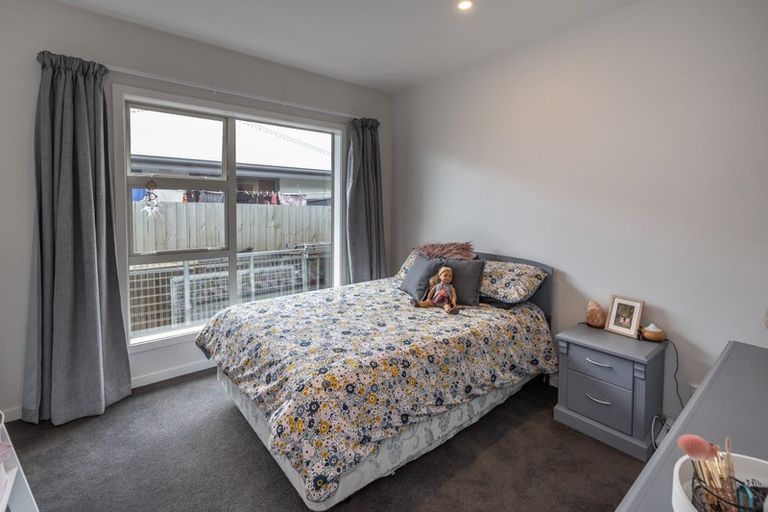 Photo of property in 33 Lewis Crescent, Rolleston, 7614