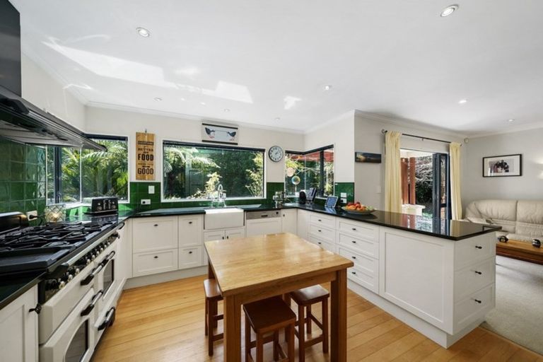 Photo of property in 103 Huia Street, Waikanae, 5391