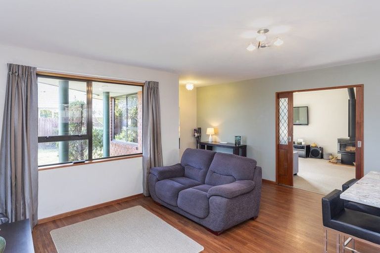 Photo of property in 8 Orlando Crescent, Waimairi Beach, Christchurch, 8083
