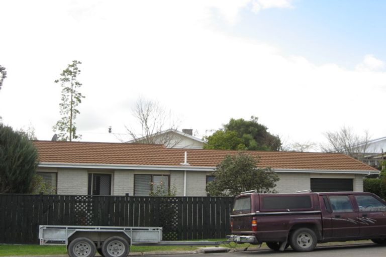 Photo of property in 17 Chambers Street, Havelock North, 4130