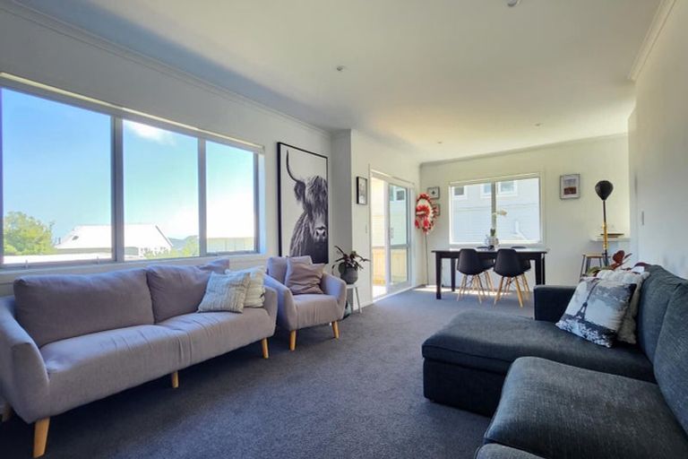 Photo of property in 4b Rahui Street, Strathmore Park, Wellington, 6022