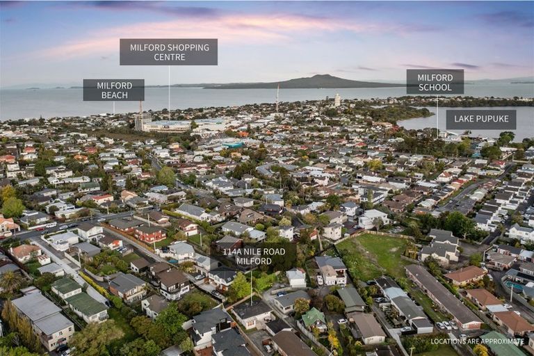 Photo of property in 1/114 Nile Road, Milford, Auckland, 0620