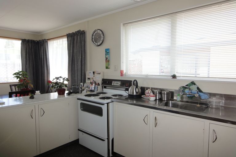 Photo of property in 1/192 Church Street, West End, Timaru, 7910