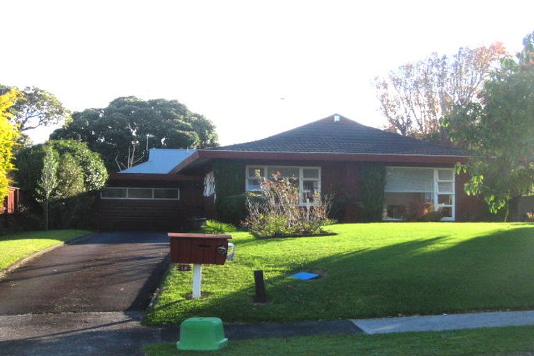 Photo of property in 18 Miles Avenue, Papatoetoe, Auckland, 2025