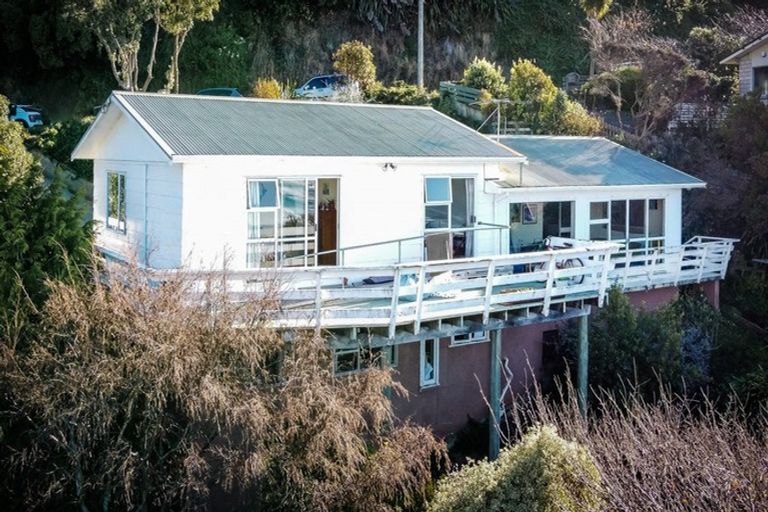 Photo of property in 60 Cliffs Road, Saint Clair, Dunedin, 9012