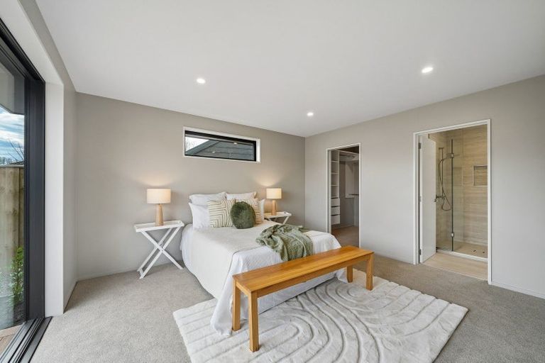 Photo of property in 2 Rowland Place, Rangiora, 7400