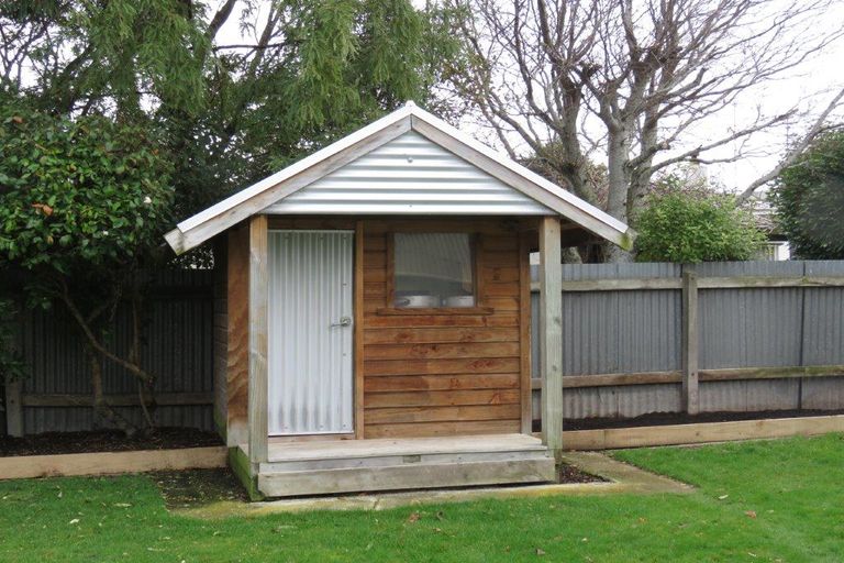 Photo of property in 120 Stobo Street, Grasmere, Invercargill, 9810