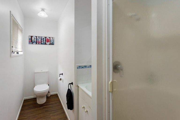 Photo of property in 40 Greenwood Boulevard, Otaki, 5512