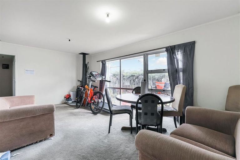 Photo of property in 17b Pah Road, Papatoetoe, Auckland, 2025