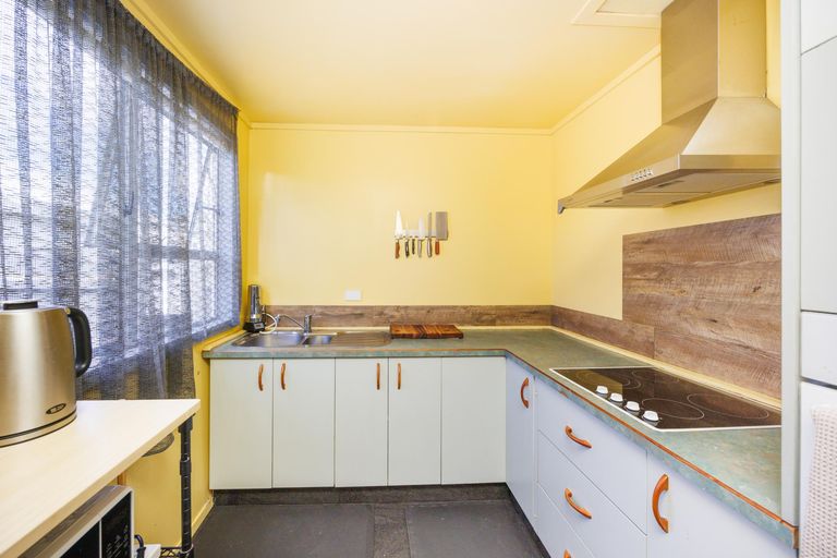 Photo of property in 16a Fairs Road, Milson, Palmerston North, 4414