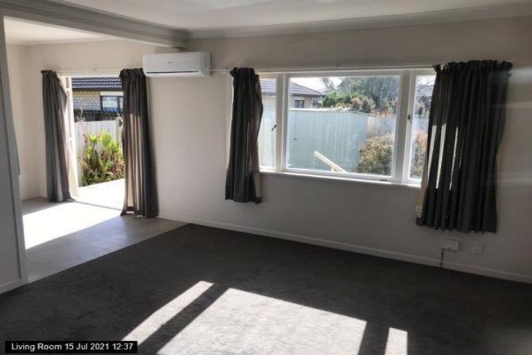 Photo of property in 169a Gray Avenue, Papatoetoe, Auckland, 2024