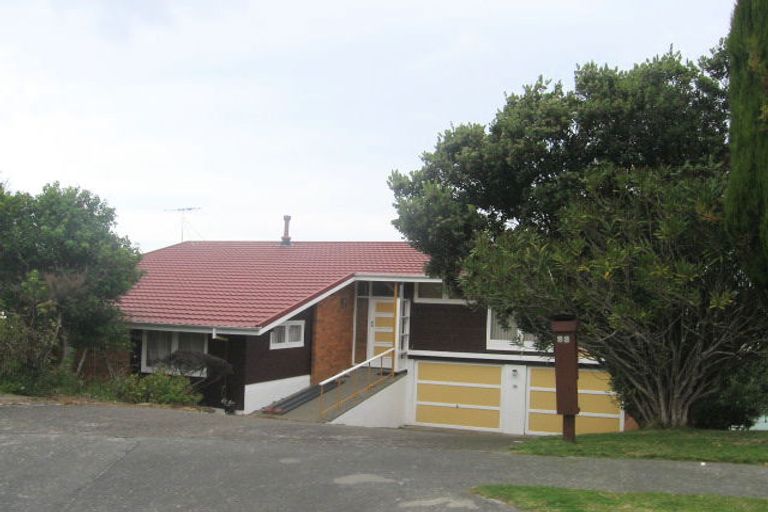 Photo of property in 22 Magnolia Grove, Maungaraki, Lower Hutt, 5010