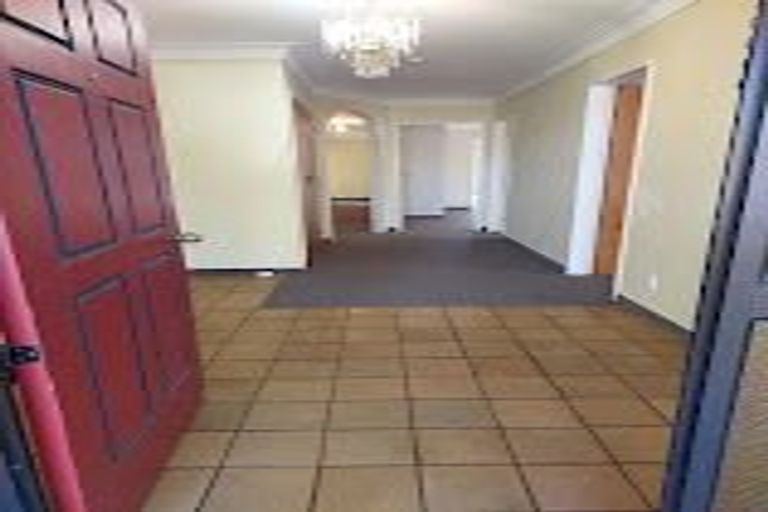 Photo of property in 111 Belvedere Avenue, Waikanae, 5036