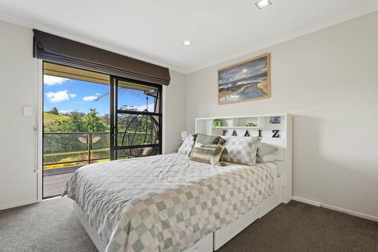Photo of property in 14 Regis Lane, Flat Bush, Auckland, 2019