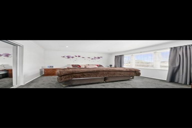 Photo of property in 30 Oregon Drive, Maoribank, Upper Hutt, 5018