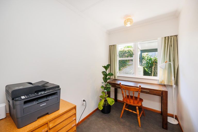 Photo of property in 50 Windsor Street, Terrace End, Palmerston North, 4410