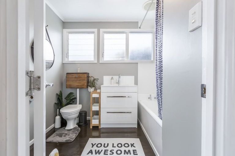 Photo of property in 31 Brightside Road, Stanmore Bay, Whangaparaoa, 0932