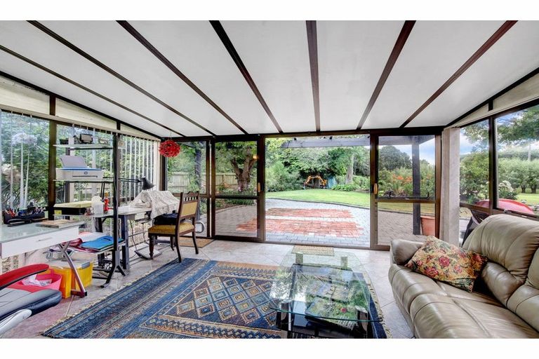 Photo of property in 37 Chinnerys Road, Woodend, 7610