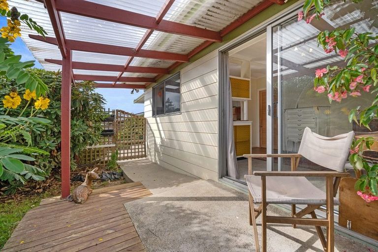 Photo of property in 5 Okiato Road, Okiato, Russell, 0272