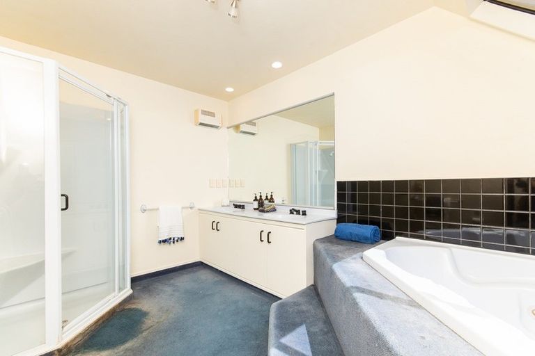 Photo of property in 6b Elizabeth Road, Bluff Hill, Napier, 4110