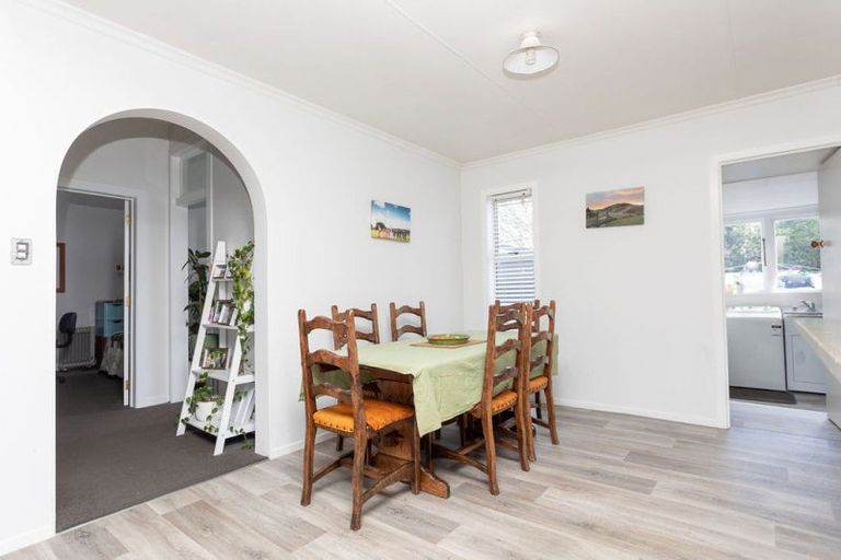 Photo of property in 33 Tennyson Street, Dannevirke, 4930