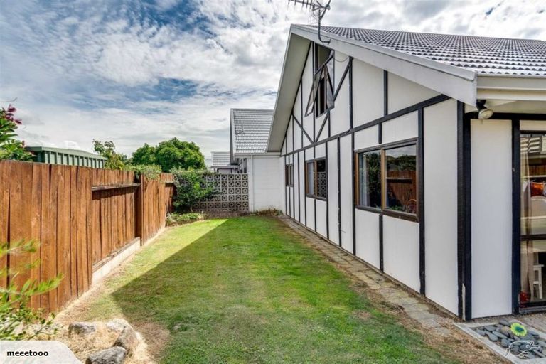 Photo of property in 31b Donegal Crescent, Tamatea, Napier, 4112