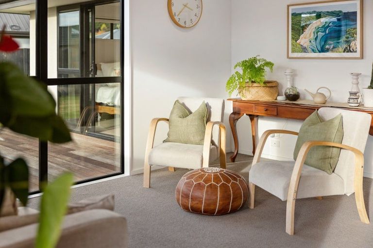 Photo of property in 11 Myles Way, Lower Shotover, Queenstown, 9304