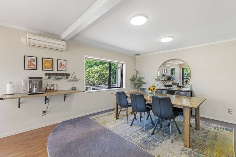 Photo of property in 58 Karina Road, Merrilands, New Plymouth, 4312