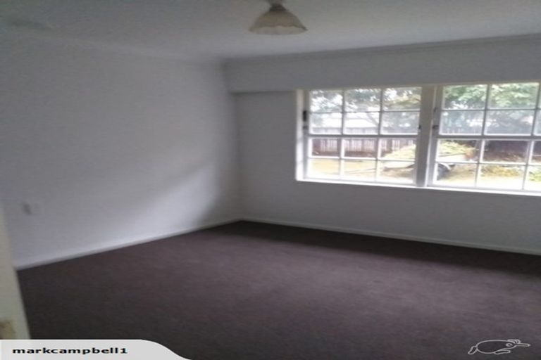 Photo of property in 1 Marnane Terrace, St Andrews, Hamilton, 3200
