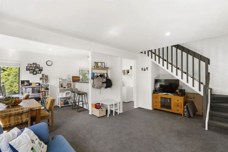 Photo of property in 27 Shadon Place, Stanmore Bay, Whangaparaoa, 0932
